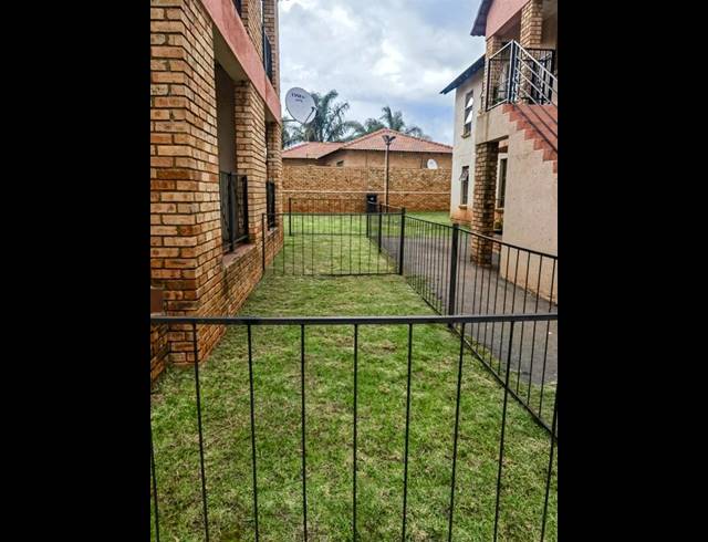 2 BEDROOM APARTMENT FOR SALE IN GROBLERPARK